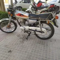 هوندا ۱۲۵ چراغ گرد