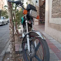 موتور عرشیا ۲۰۰ کاربراتی مدل آخر 99|موتورسیکلت|تهران, مینی‌سیتی (شهرک نفت)|دیوار