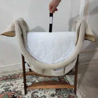 تخت گهواره‌ای چوبی فرحان، زیبا،مستحکم و مطمئن|تخت و صندلی بچه|تهران, شهید رجایی|دیوار