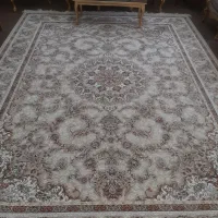 فرش بسیار نو
