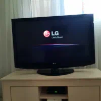 تلوزیون ۴۲ ال جی در حد نو