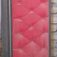 تخت خواب و تشک دو نفره|تخت و سرویس خواب|نی‌ریز, |دیوار