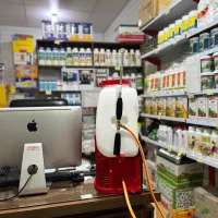 استخدام گیاهپزشک خانم