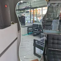 میز و صندلی و دکوراسیون به فروش میرسد