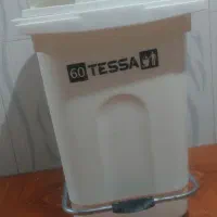 سطل زباله پدالی
