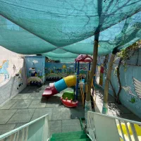 نیروی خدمات ومربی و مدرس زبان در مهد کودک