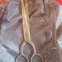 قیچی قدیمی|کلکسیون اشیاء عتیقه|کرمان, |دیوار