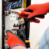 برقکاری ساختمان و صنعتی لوله کشی آبگرمکن و بخاری|خدمات پیشه و مهارت|دورود, |دیوار