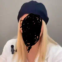 نیازمند ب ی ارایشگر