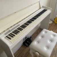 پیانو lp180 برند korg