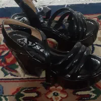 کفش زیبا وبا ۱۰ سانت پاشن سایز ۳۸