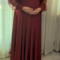 لباس شیک رنگ زرشکی سایز ۴۴،۴۶ یکبار پوشیده شده