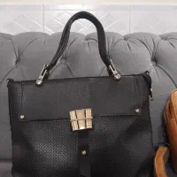 کیف|کیف، کفش، کمربند|اصفهان, کنگاز|دیوار