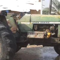 تراکتور جاندیر 4