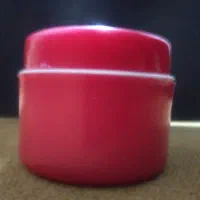 کرم سفید کننده و روشن کننده  تضمینی