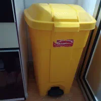 سطل زباله پدال دار بزرگ|لوازم نظافت|خرم‌آباد, |دیوار