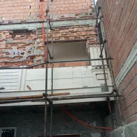 شاگرد واسه کاشی کاری