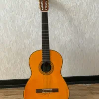 فروش گیتار یاماها c70