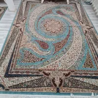 یک تخته فرش ۱۲ متری و یک تخته ۶ متری