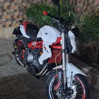 بنلی ۳۰۰ مدل ۹۶