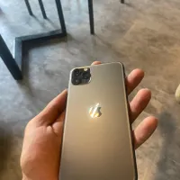 اپل iPhone 11 Pro Max با حافظهٔ ۲۵۶ گیگابایت