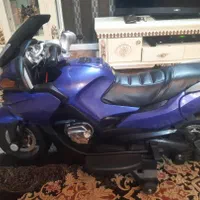 موتور شارژی رنگ خاص سایز بزرگ|اسباببازی بچه|پاکدشت, پارچین|دیوار