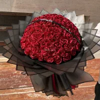 باکس و دسته گل روبانی vip