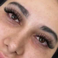 کاشت مژه ،لیفت ابرو  با تخفیف باورنکردنی