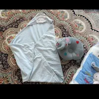 بالشت و قنداق پیچ نوزاد|اسباب و اثاث بچه|گرمدره, |دیوار