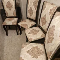 صندلی چوبی
