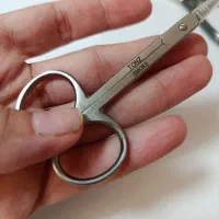 لوزام کاشت ناخن|آرایشگاه و سالن‌های زیبایی|رودسر, |دیوار