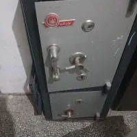 گاوصندوق دوطبقه