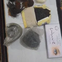 مقداری لوازم آرایشگاه