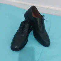 کفش مجلسی کار کرده اما تمیز آمریکایی اصل