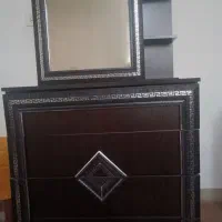 کمددراور آینه دار