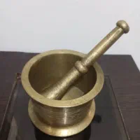 هاون جنس برنج وزن 2/5کیلو