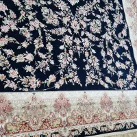 ۴ تخته فرش ۹ متری پلمپ  سرمه ای بهشتی ۱۲۰۰ شانه