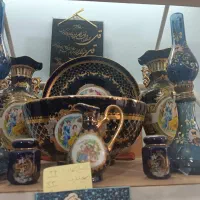 کاسه بشقاب سورمه ای