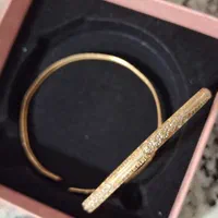 ۱۰ گرم النگوی طلا. ۱۰۰ بالای تابلو