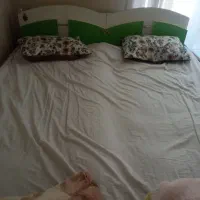 تخت دو نفره جوان