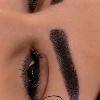 مدل کار با دستگاه ابرو و خط چشم