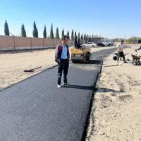 لکه گیری و پخش آسفالت حتی ۱متر