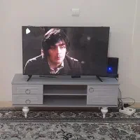 میز و تلویزیون|تلویزیون و پروژکتور|ملایر, |دیوار