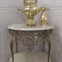 ظرف برنز،سماور،قمقمه مسی،آینه رحل،میز مجسمه برنجی|کلکسیون اشیاء عتیقه|قم, نخودی|دیوار