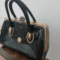 کیف مجلسی|کیف، کفش، کمربند|اقبالیه, |دیوار