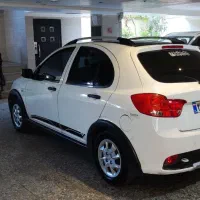 کوییک Rs 1402 سقف مشکی