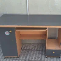 میز کامپیوتر
