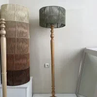 فروش عمده آباژور ایستاده خراطی چوب گردو شید رافیا