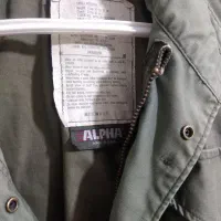 ابرکت، اصل امریکایی|لباس|گرگان, |دیوار