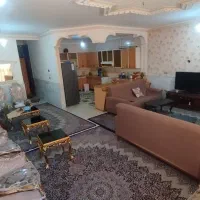 منزل مسکونی لب خیابان دکتر حسابی